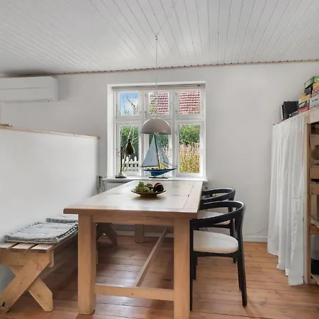 2 Bedroom Pet Friendly In Samso